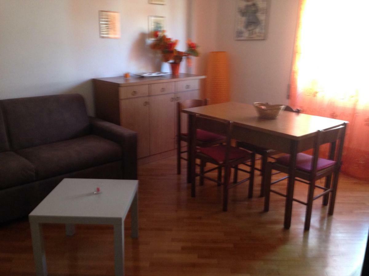 Casa Daniele Διαμέρισμα Λίντο ντι Όστια Εξωτερικό φωτογραφία