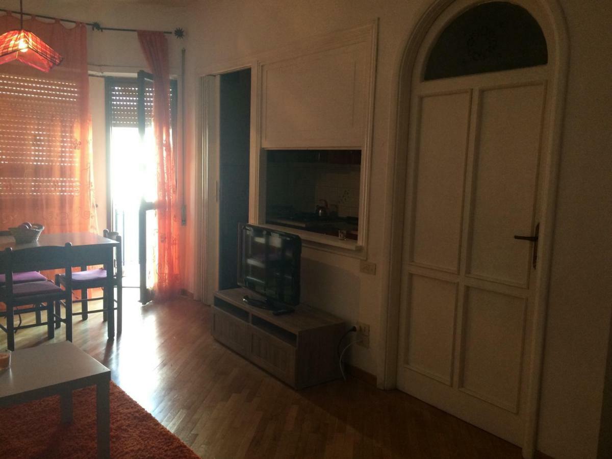 Casa Daniele Διαμέρισμα Λίντο ντι Όστια Εξωτερικό φωτογραφία